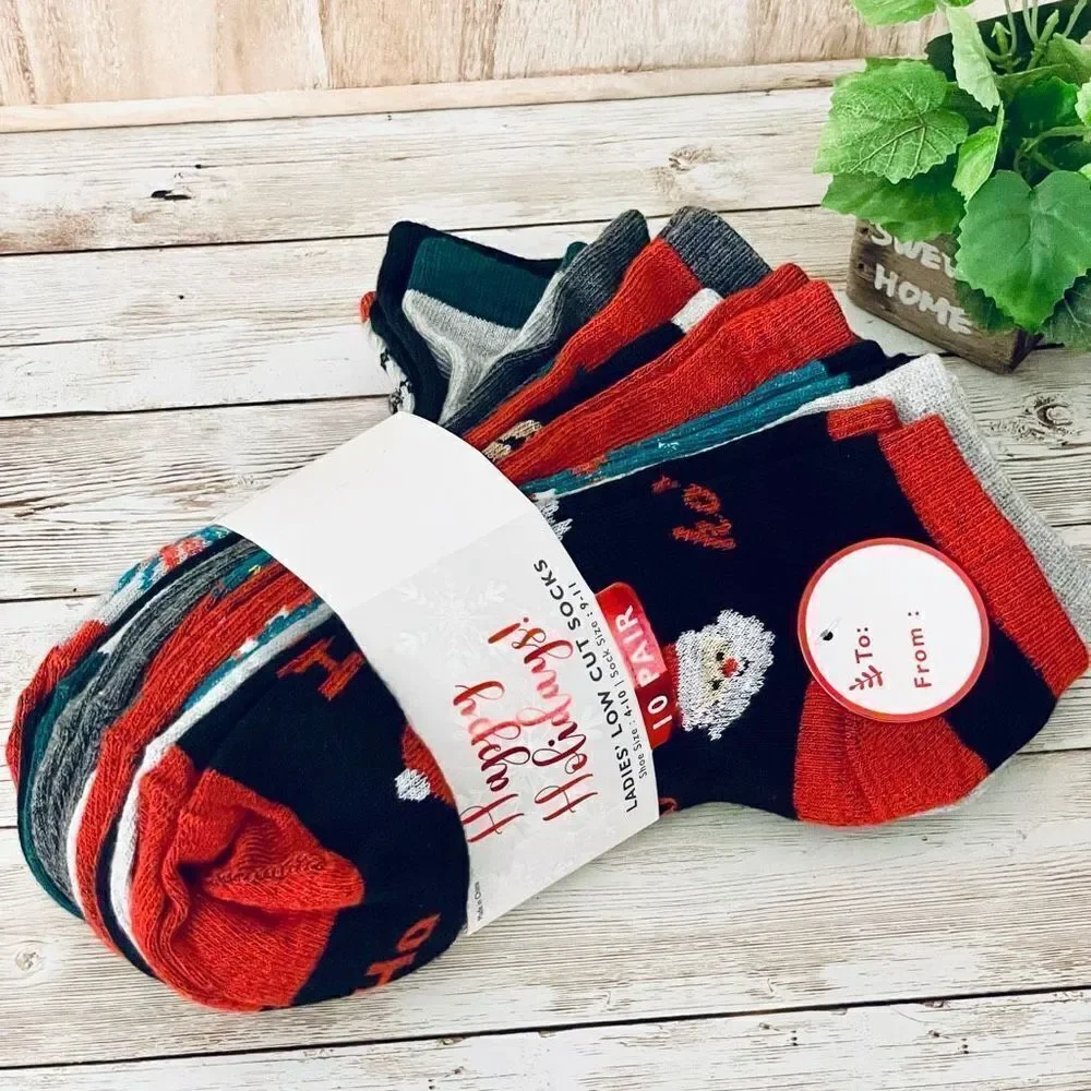 NWT Gorgeous 10 Pack Sz 9-11 Happy holidays Christmas low cut socks Shoe Sz 4-10